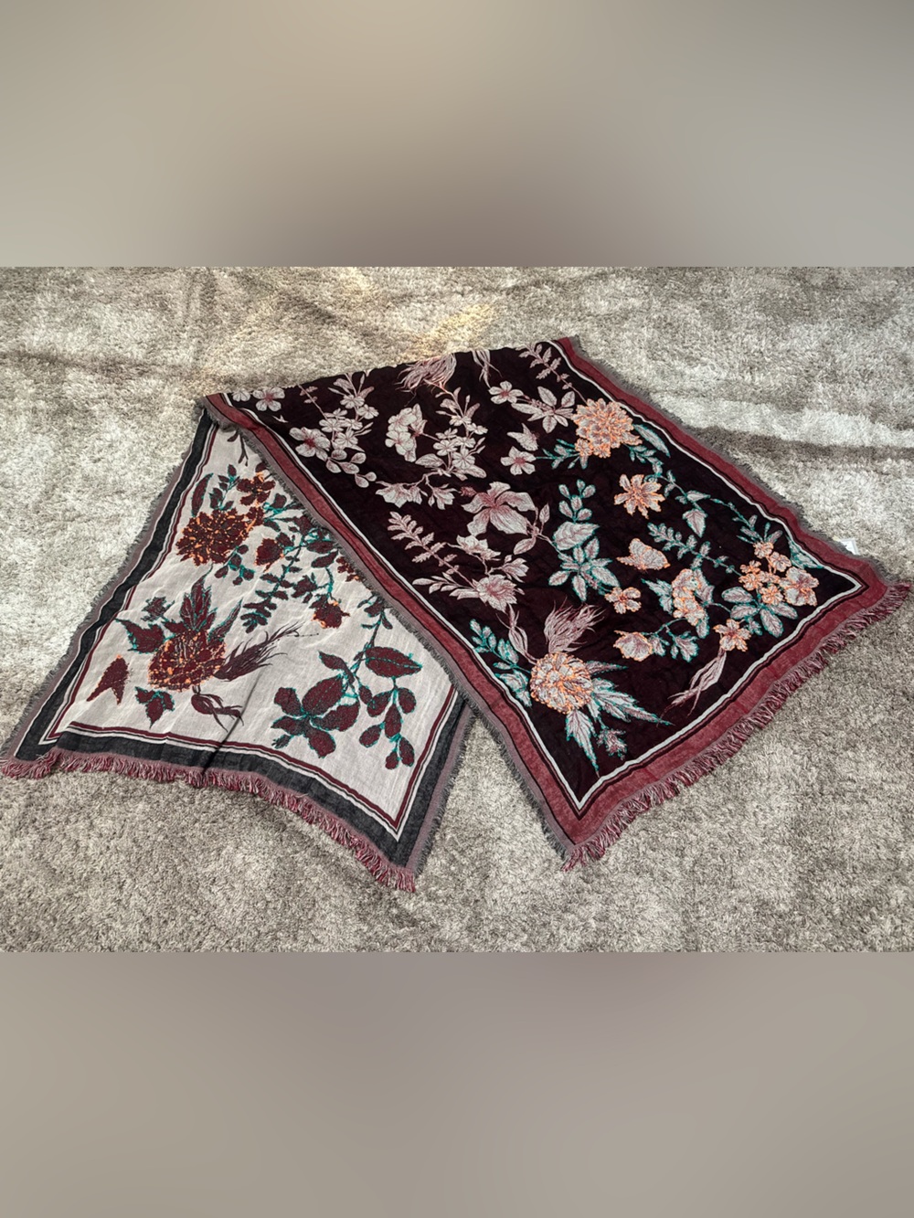 Vismaya scarf